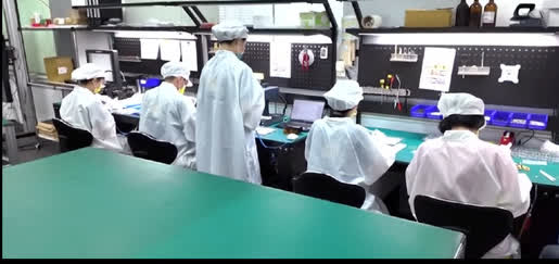 台湾の精密製造ライン